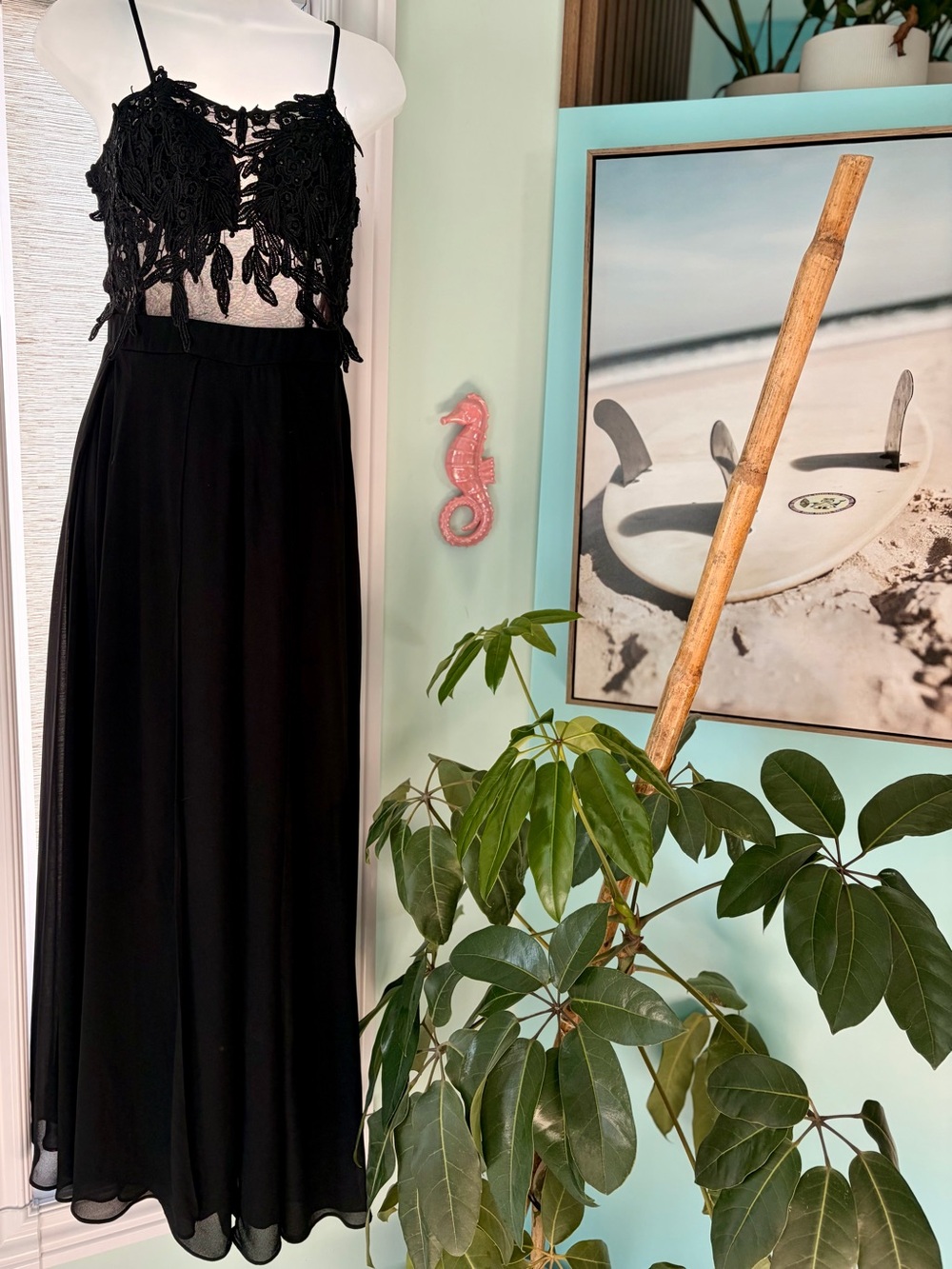 Black Lace Jumper (looks like a dress)